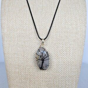 Necklace, Black Wire Wrap Tree on Stone, 18 inches